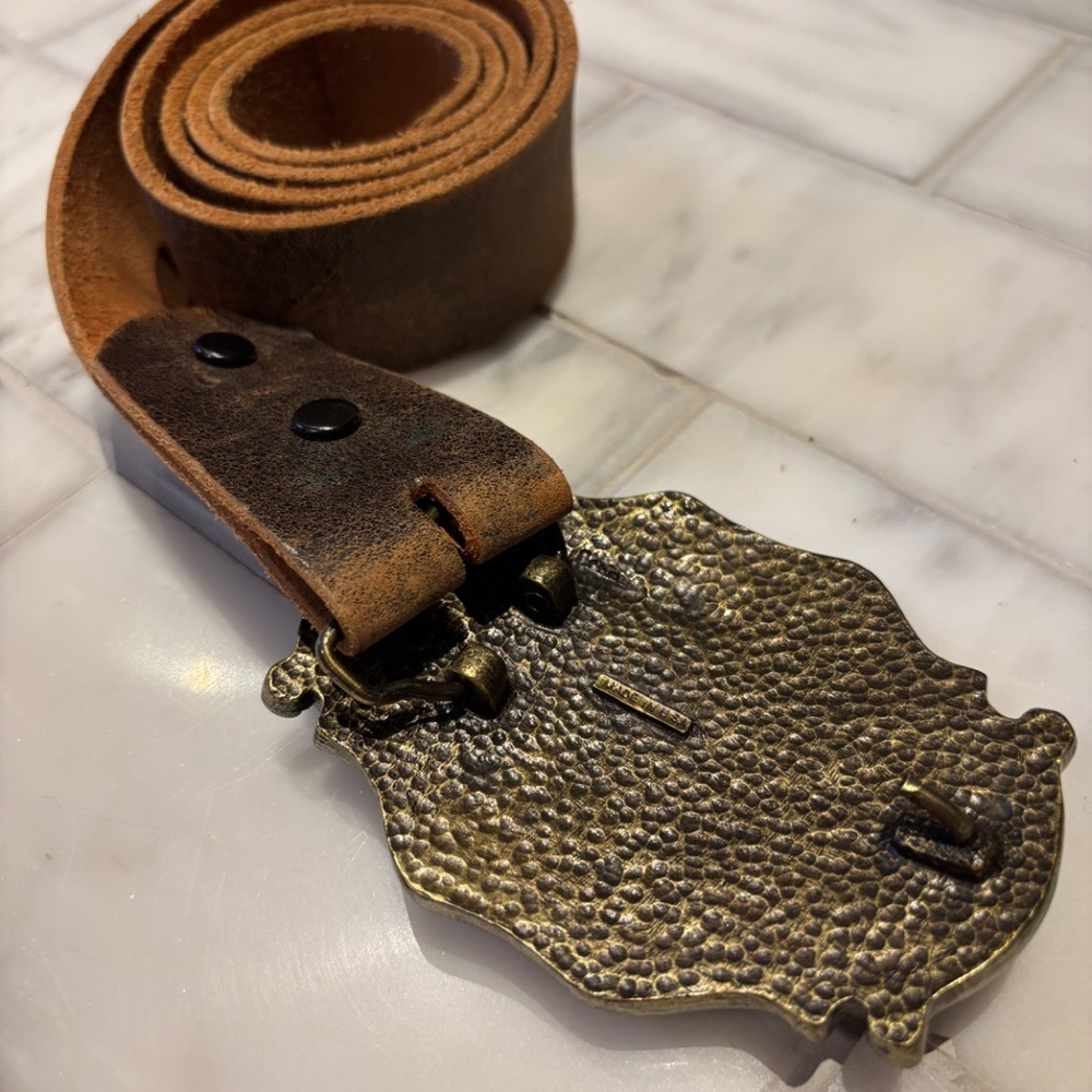 Vintage Western Genuine Leather Belt w/ Ornate Amethyst Cross Buckle - Picture 3 of 5